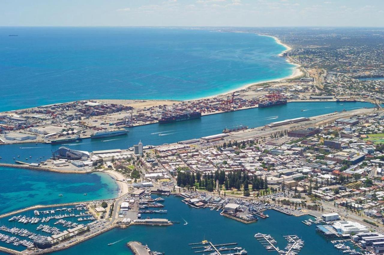 Fremantle Townhouse Unit 4ヴィラ エクステリア 写真