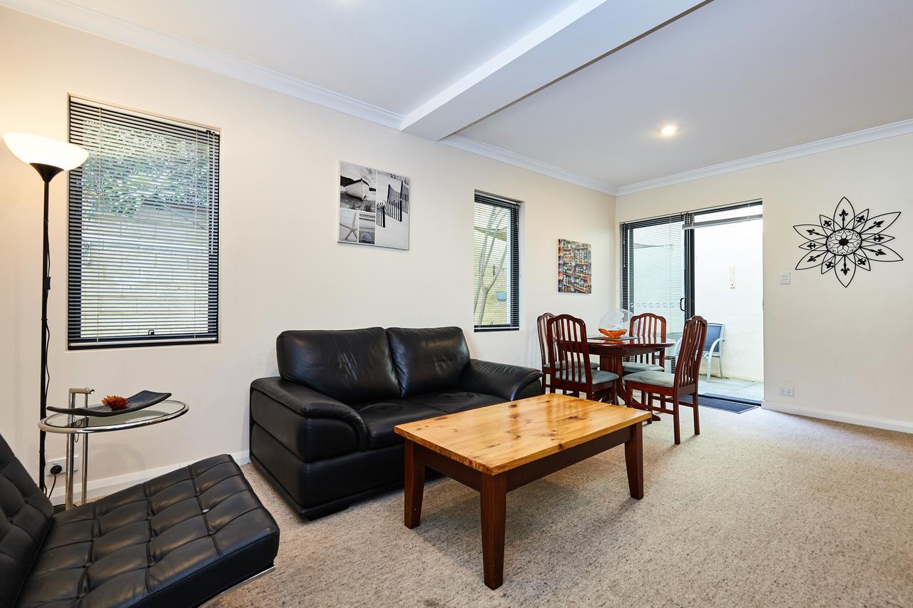 Fremantle Townhouse Unit 4ヴィラ エクステリア 写真